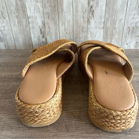 Matisse Beach Natural Raffia Women's Tan Woven Slide Sandals Size 10 - Picture 3 of 7